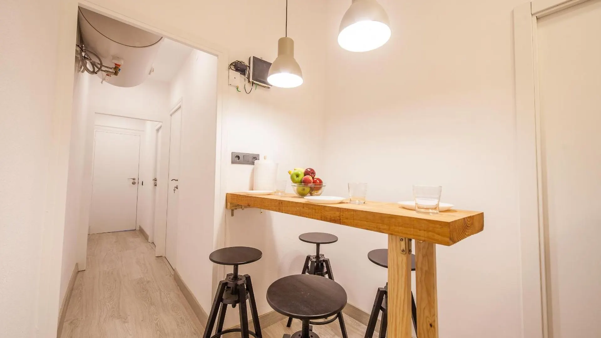 Botella Barcelona Apartment